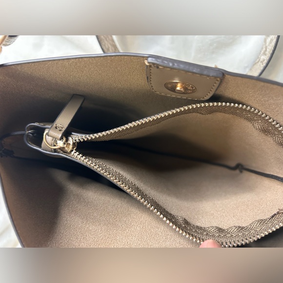 Mixology crossbody bag- Taupe color - Picture 11 of 11